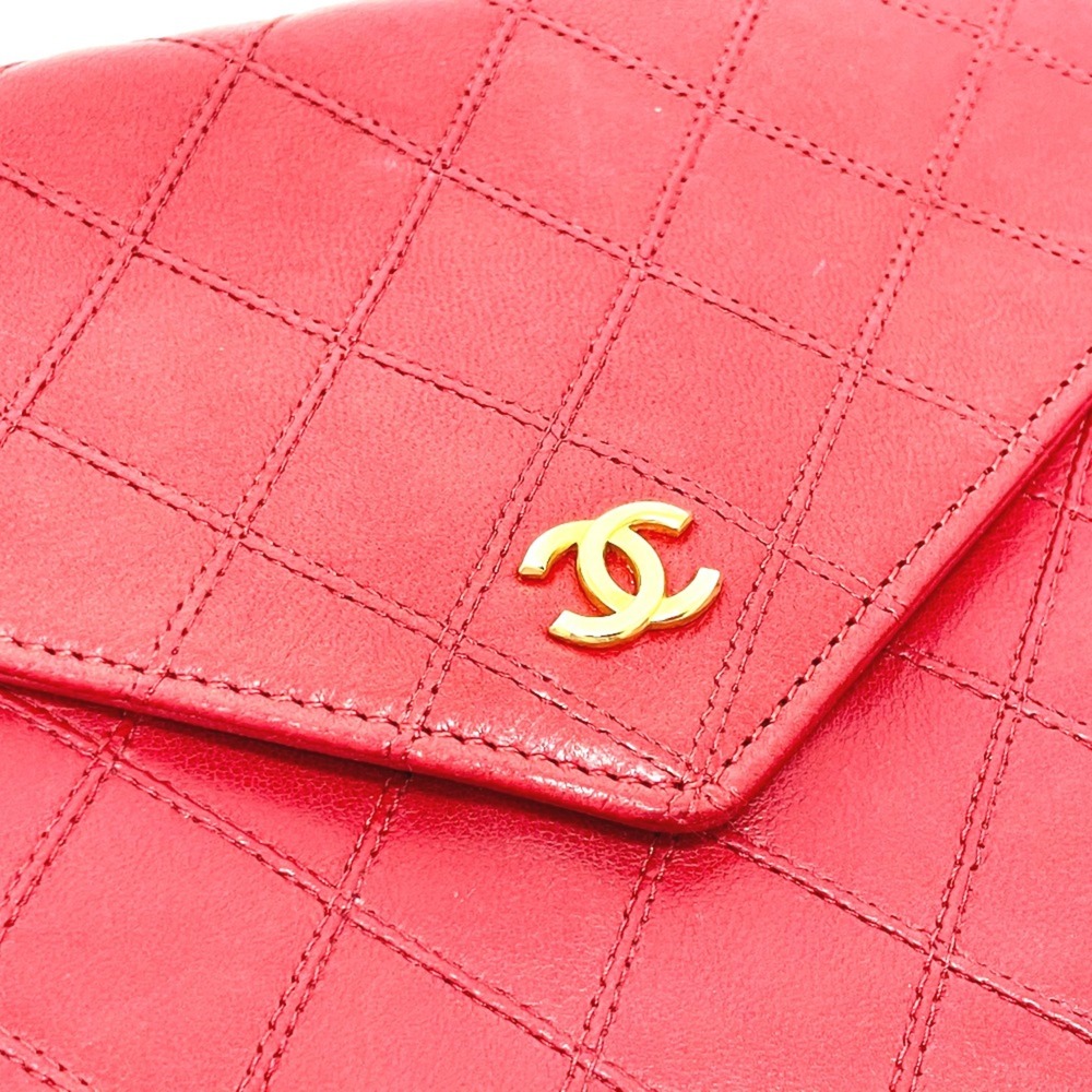 CHANEL Shoulder Bag - Picture 10 of 13